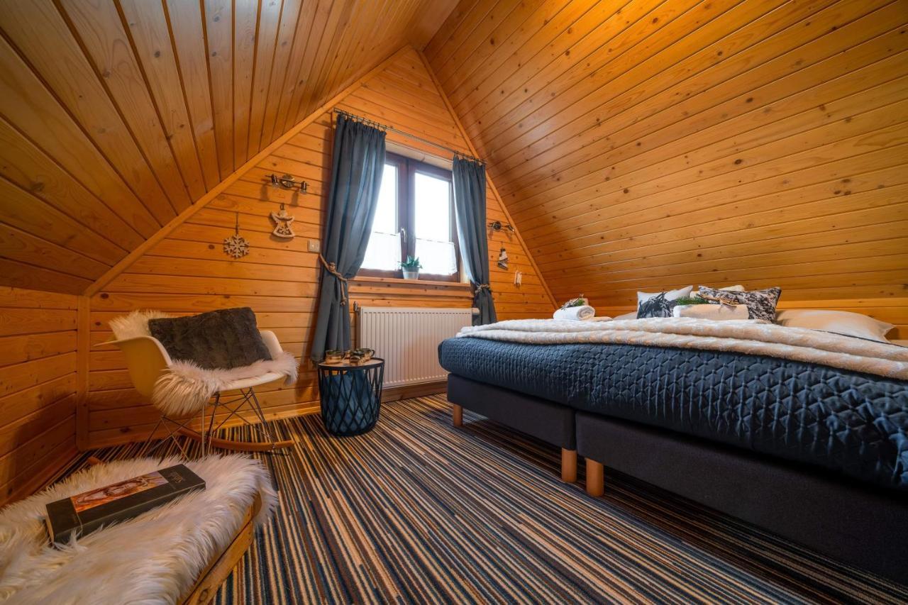 Domki Widokowe Wooden Luxury Chalet & Jacuzzi Zab Ngoại thất bức ảnh